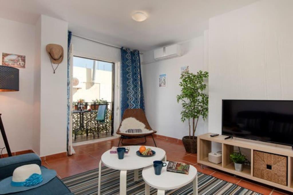 Beautiful Spanish Apartment In Торремолінос Екстер'єр фото