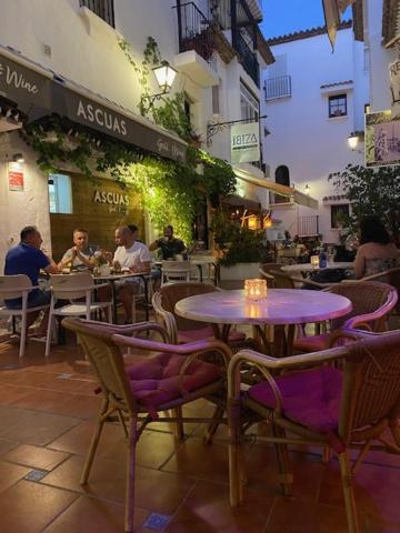 Beautiful Spanish Apartment In Торремолінос Екстер'єр фото