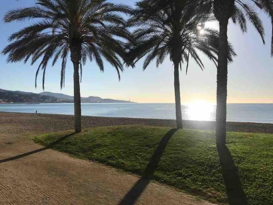 Beautiful Spanish Apartment In Торремолінос Екстер'єр фото
